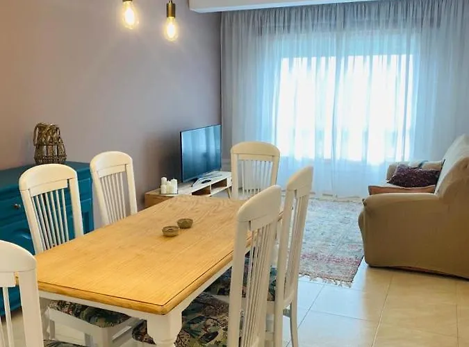 Daire Tu Hogar En El Corazon De O Salnes